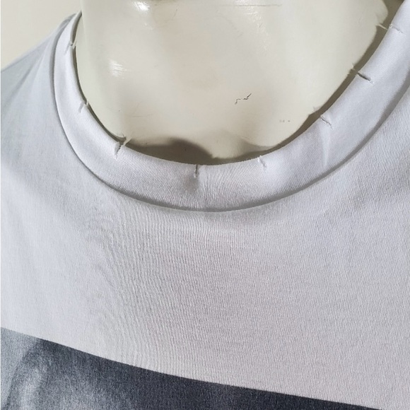 NWT Proof of concept Donatella & Gianni Versace Tee, size XS - Picture 5 of 14